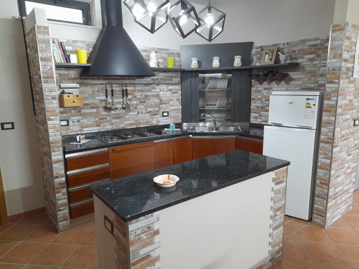 Casa Vacanze A 2 Minuti Dal Mare Avola Exteriör bild